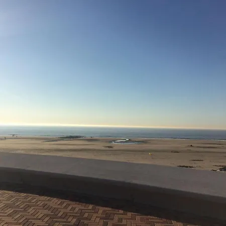 Comfortable In The Town Centre Within Walking Distance Of The Ocean Wenduine