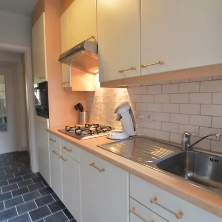 Comfortable In The Town Centre Within Walking Distance Of The Ocean * Wenduine