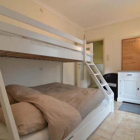 Comfortable In The Town Centre Within Walking Distance Of The Ocean Wenduine